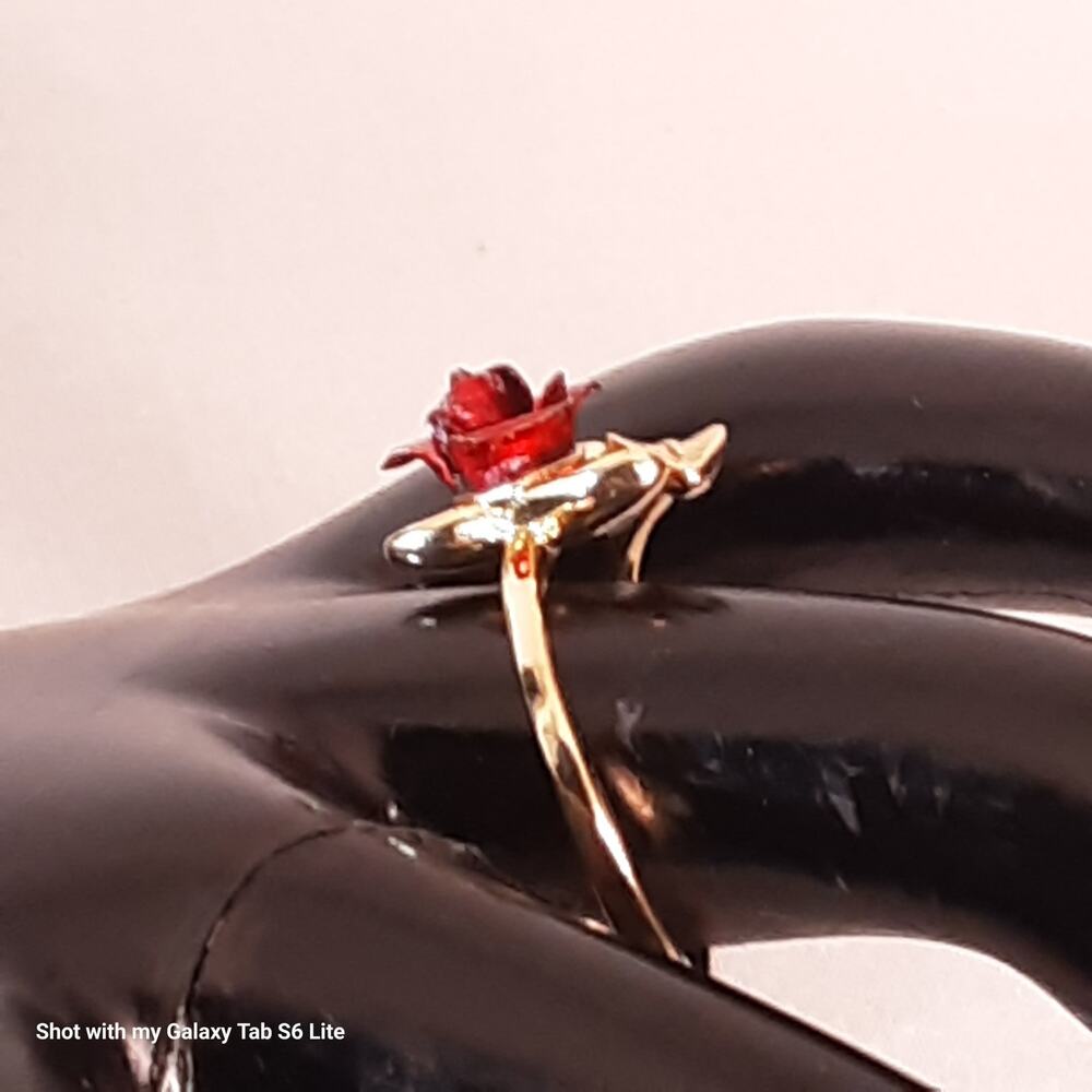 💎Rose Flower 3D Ring Red Painted Enamel On Gold Tone Metal